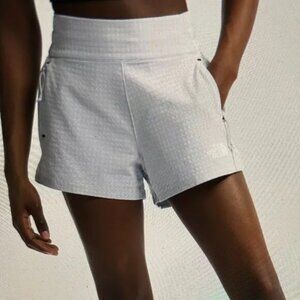 The North Face Women’s Tekware Grid Shorts Sz MD NEW w/ TAGS